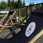Luksusowy namiot Goat Glamp Zieleniec *