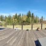 Caloroczny Jacuzzi Zieleniec Goat Glamp *