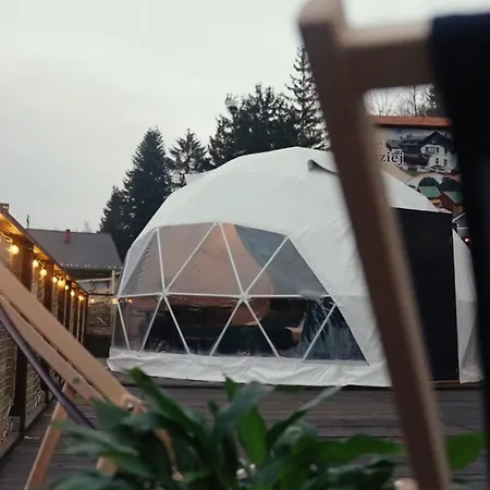 Caloroczny Jacuzzi Zieleniec Goat Glamp Luxury tent