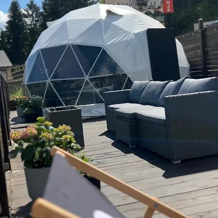 Goat Glamp Zieleniec Luxury tent Duszniki Zdroj