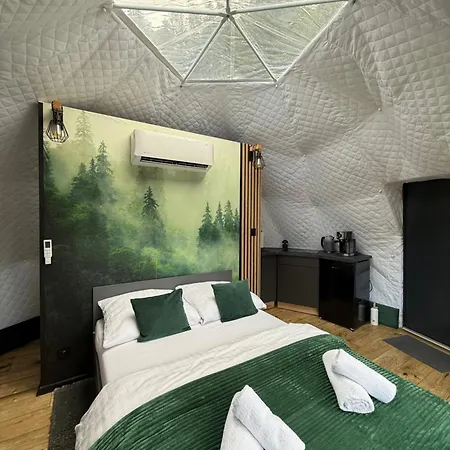 Luxury tent Caloroczny Jacuzzi Zieleniec Goat Glamp