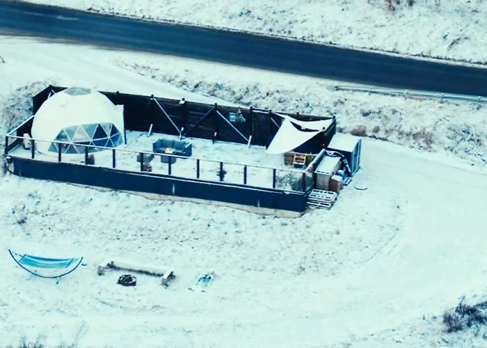 Caloroczny Jacuzzi Zieleniec Goat Glamp *