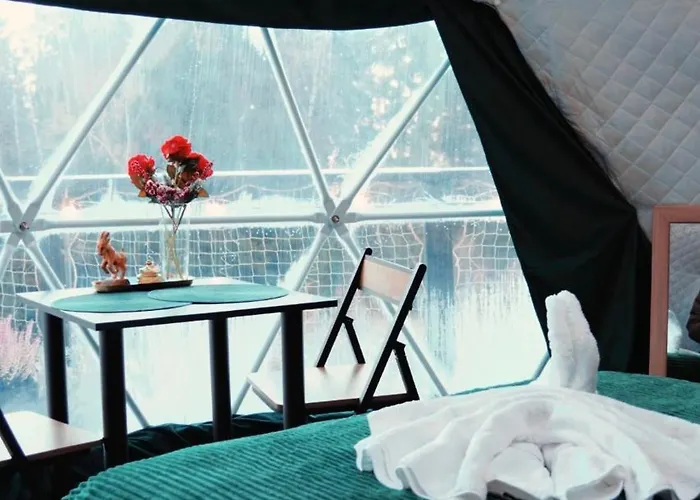 Luxuszelt Caloroczny Jacuzzi Zieleniec Goat Glamp